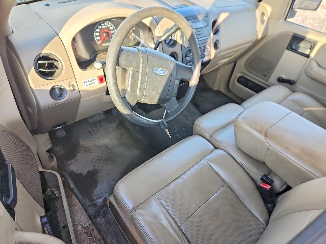 2008 FORD LGT CONVEN