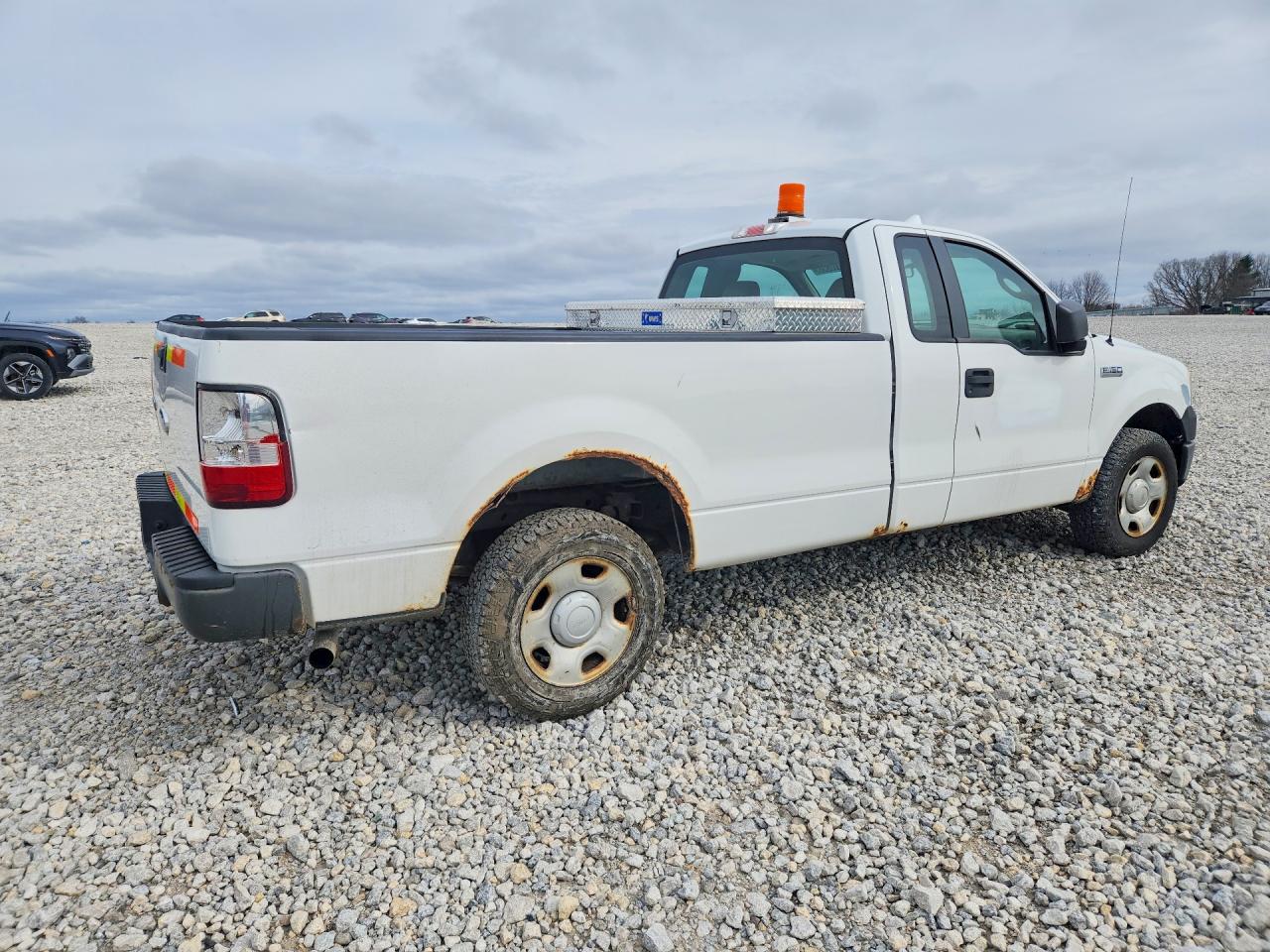 2008 FORD LGT CONVEN