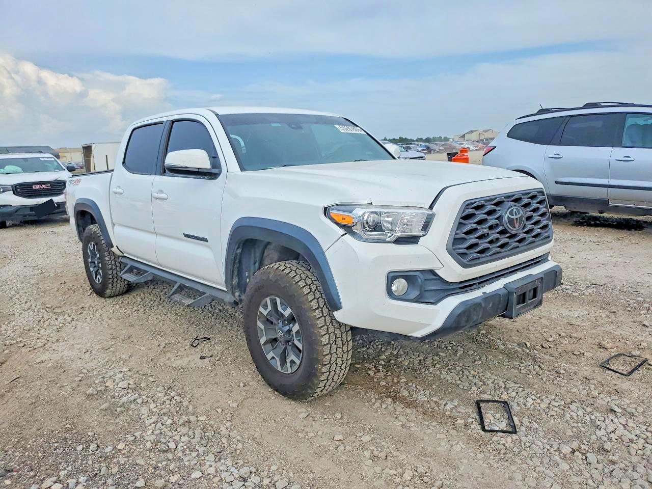 2022 TOYOTA TACOMA