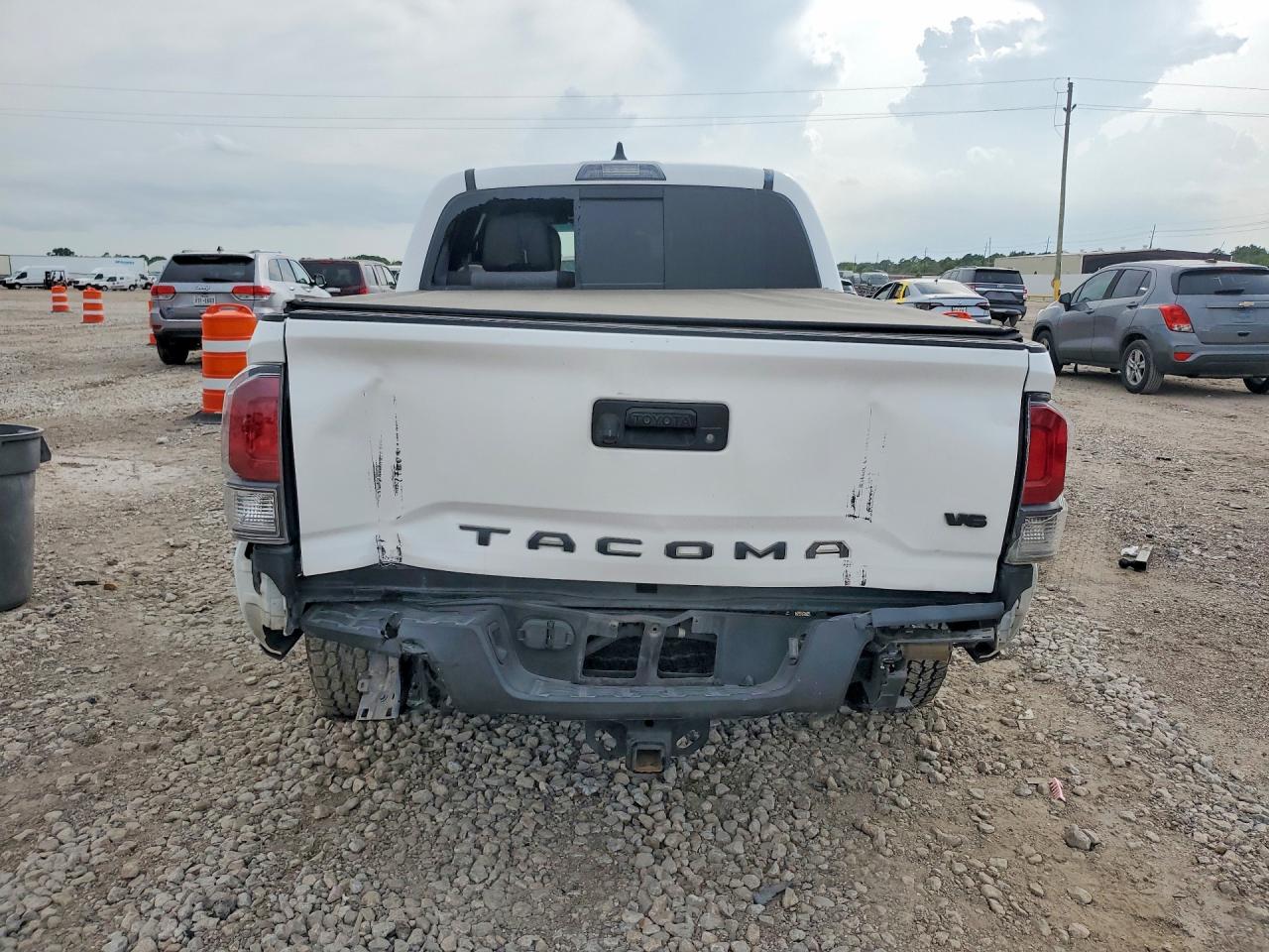 2022 TOYOTA TACOMA