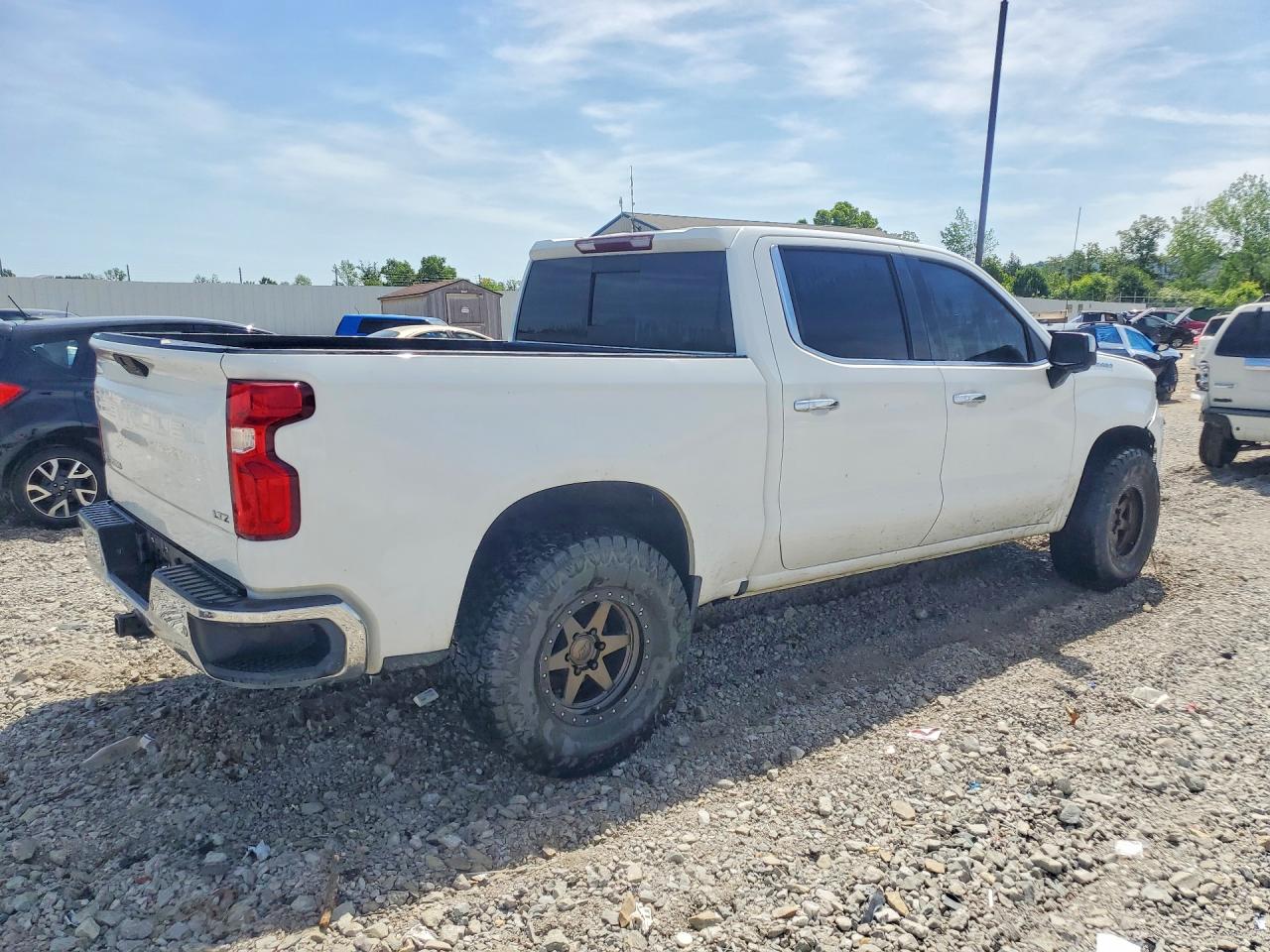 2019 CHEVROLET SILVERADO