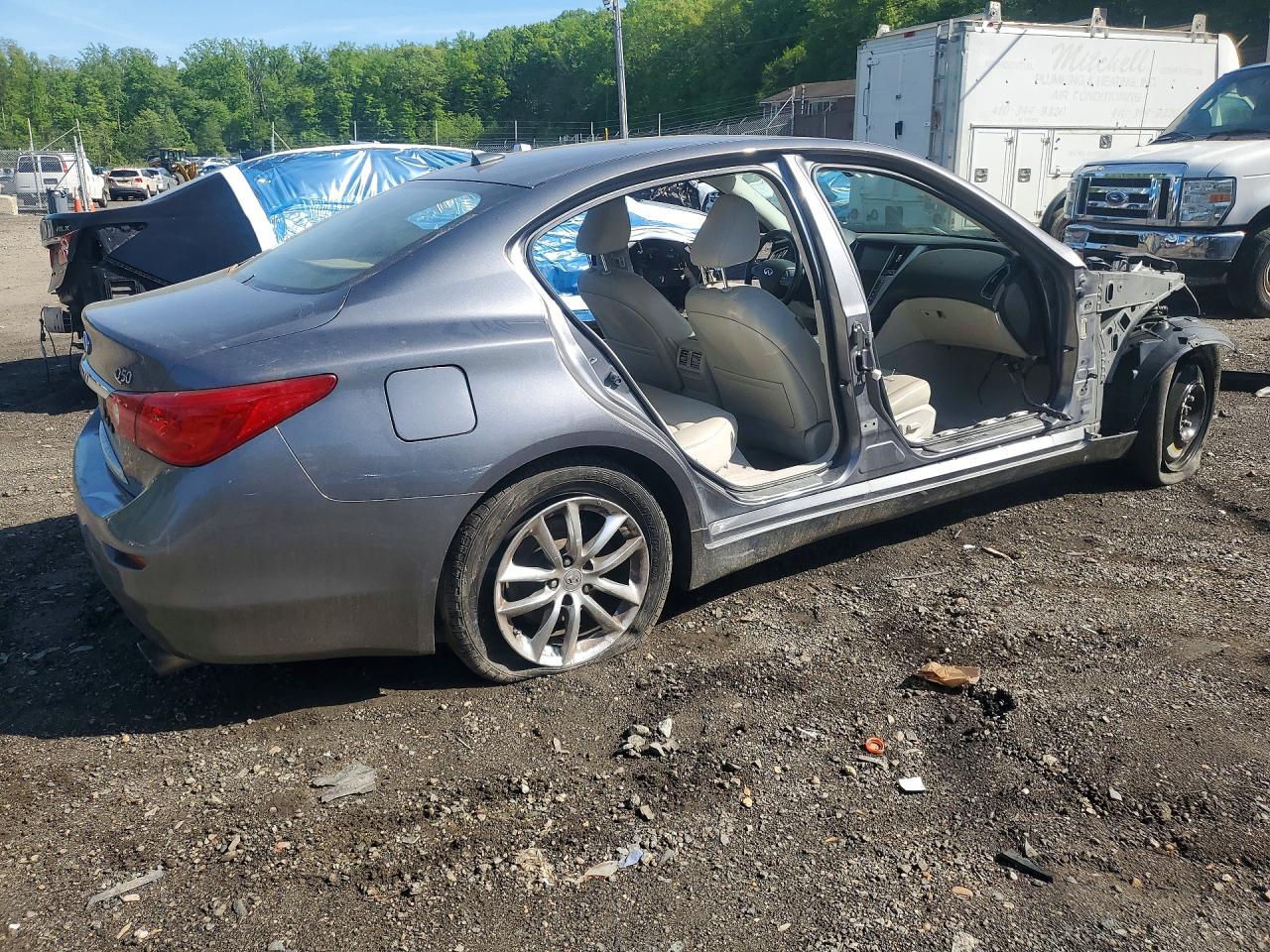 2014 INFINITI Q50