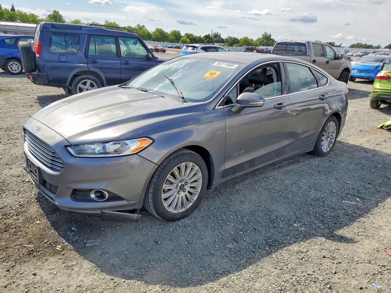 2013 FORD FUSION