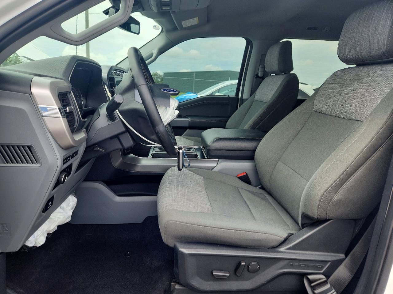 2023 FORD F150