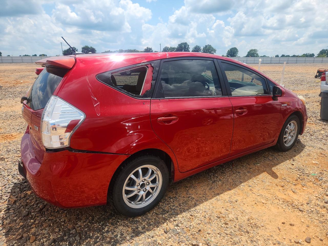 2013 TOYOTA PRIUS