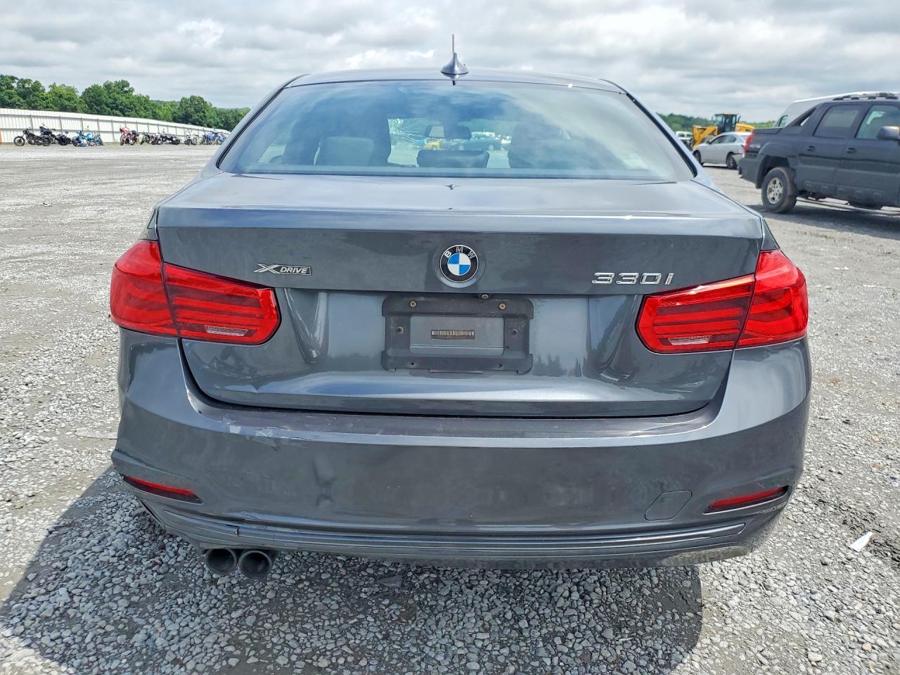 2018 BMW 3 SERIES