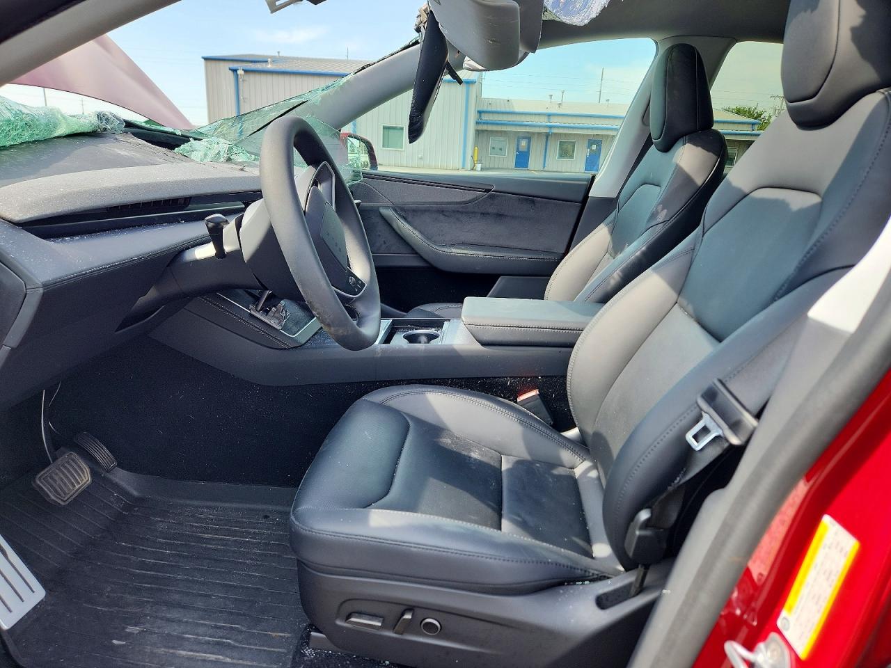 2026 TESLA MODEL Y