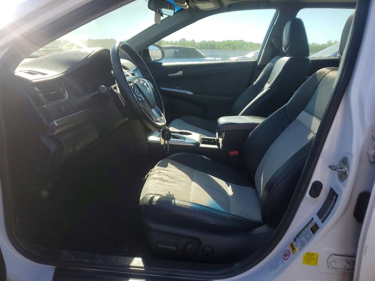 2012 TOYOTA CAMRY