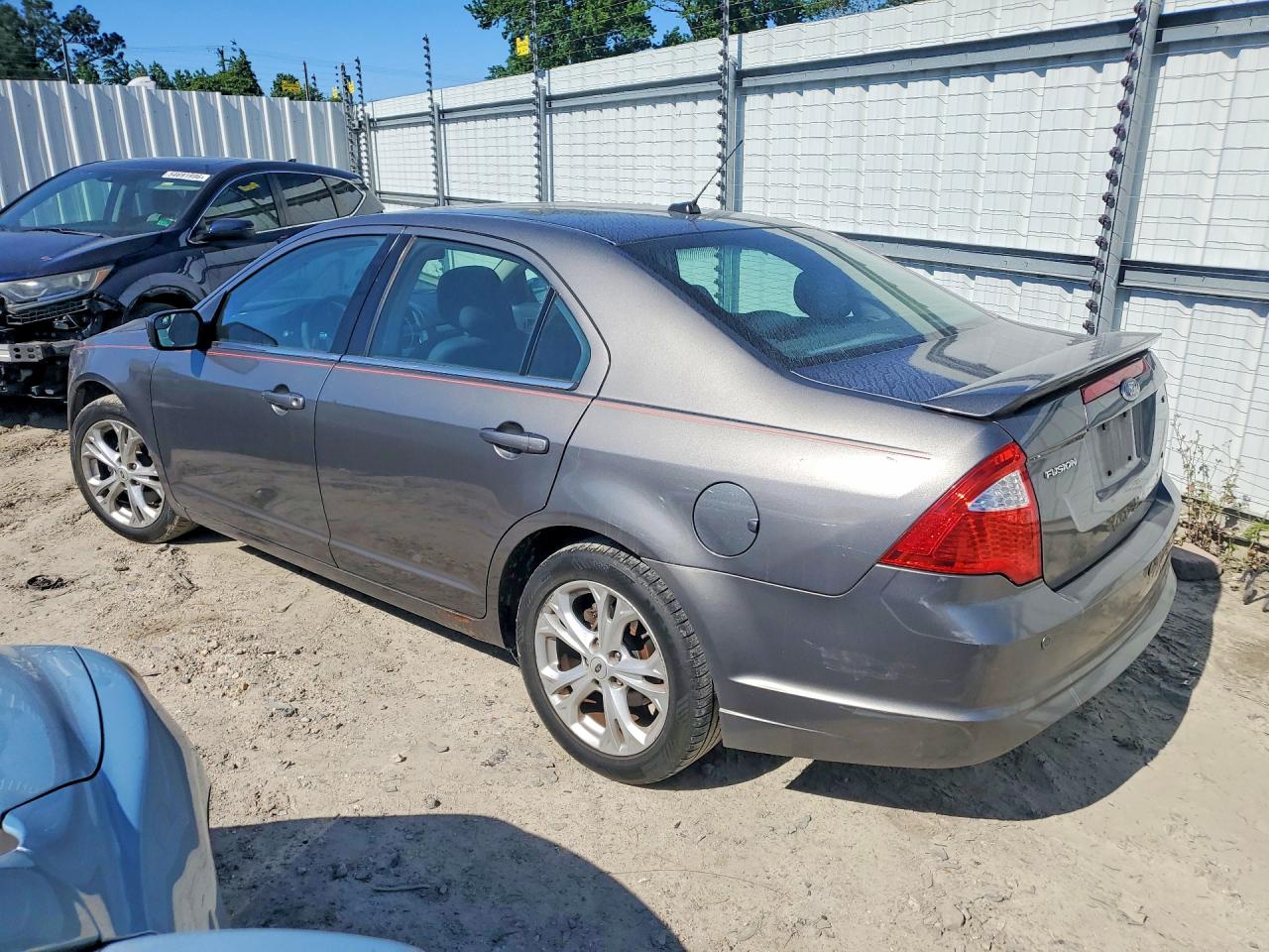 2012 FORD FUSION