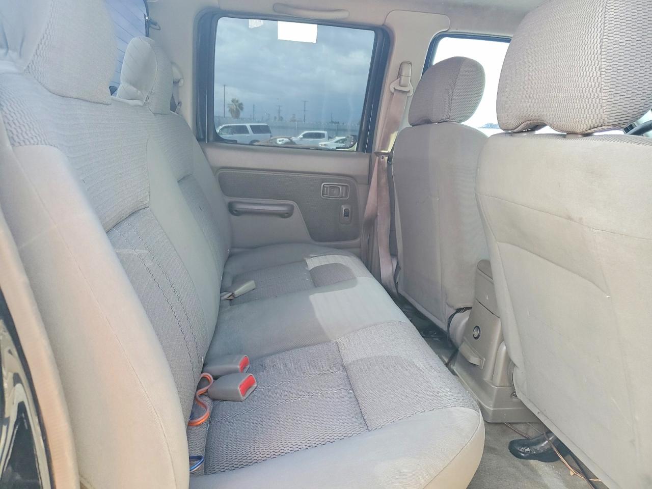 2003 NISSAN FRONTIER