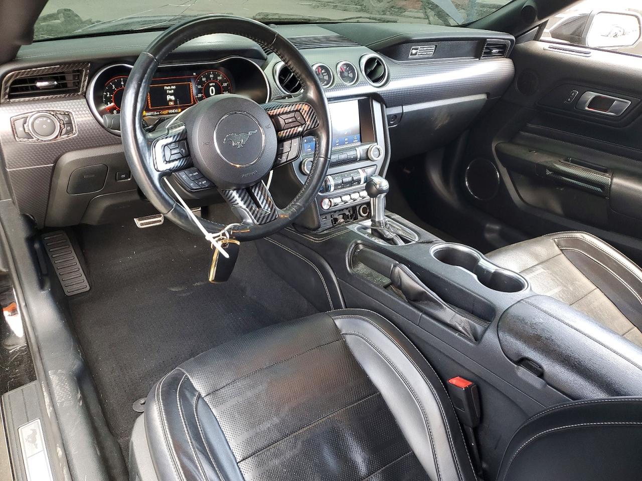 2020 FORD MUSTANG