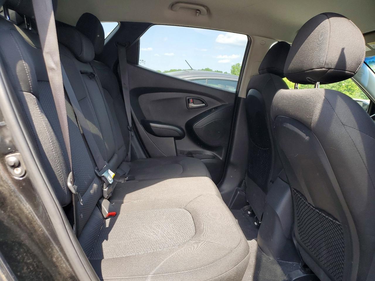 2015 HYUNDAI TUCSON