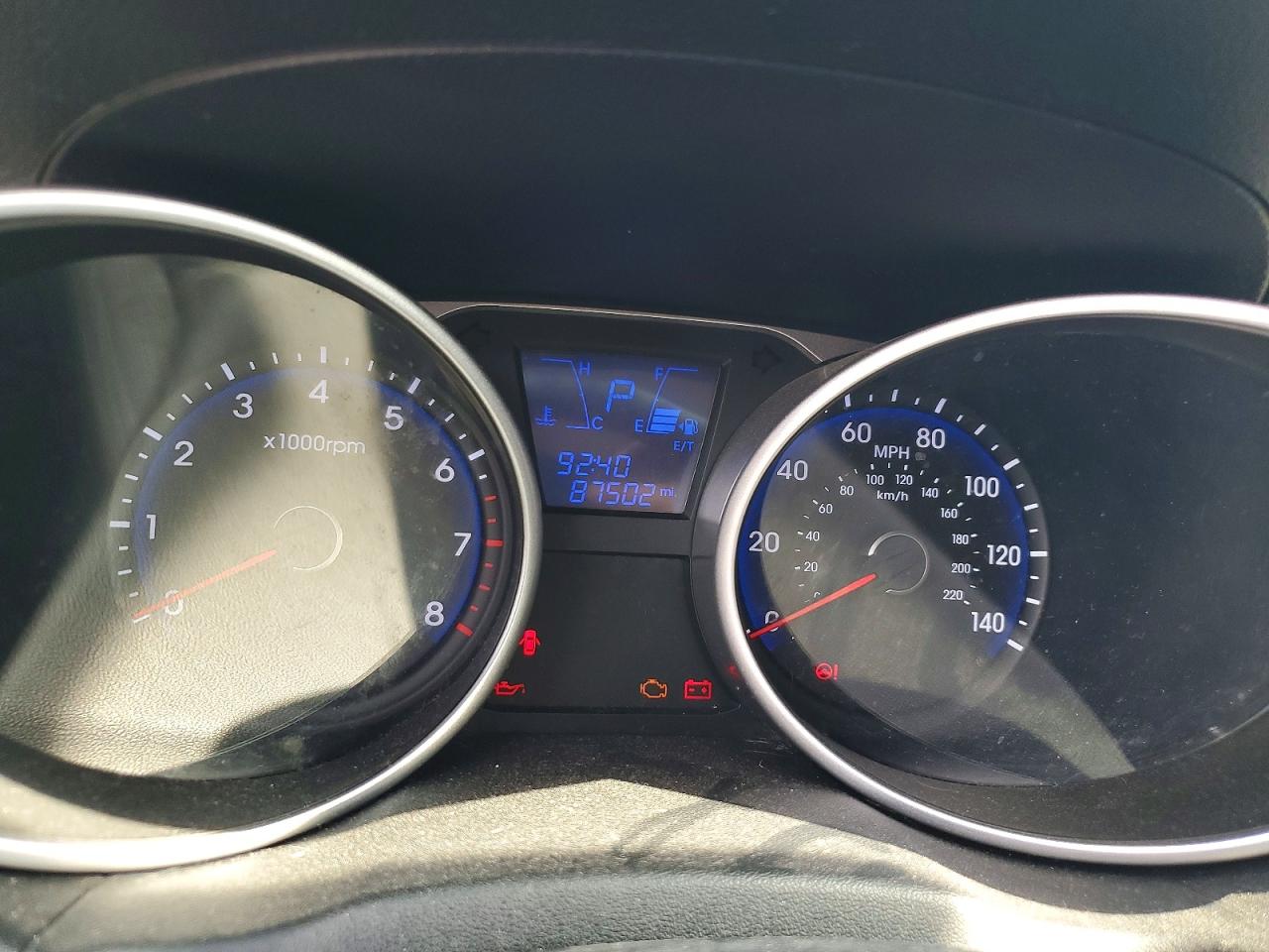 2015 HYUNDAI TUCSON