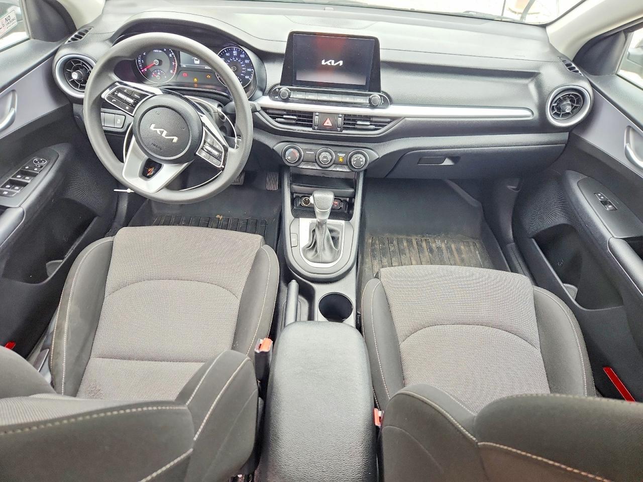 2024 KIA FORTE
