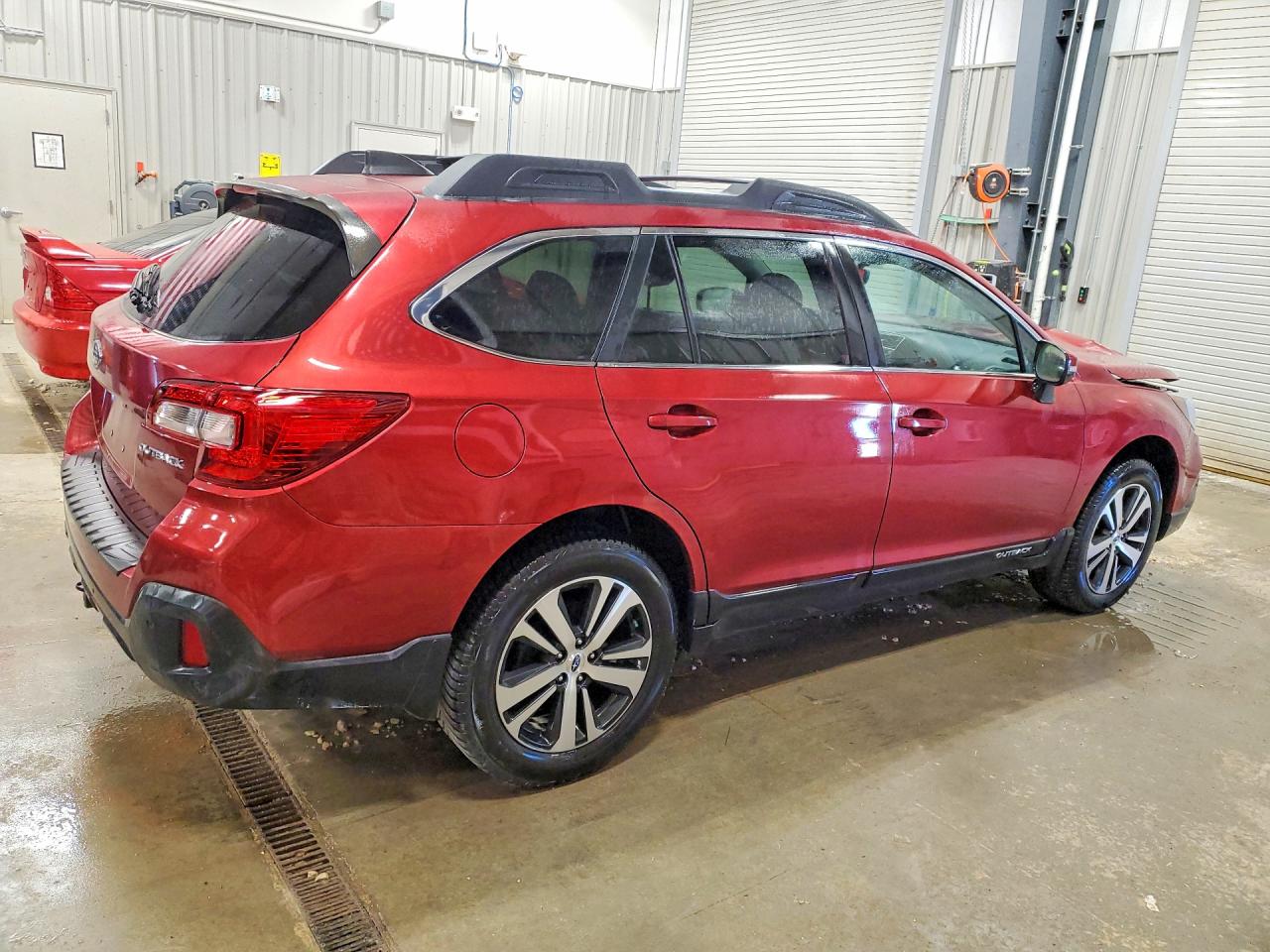 2018 SUBARU OUTBACK