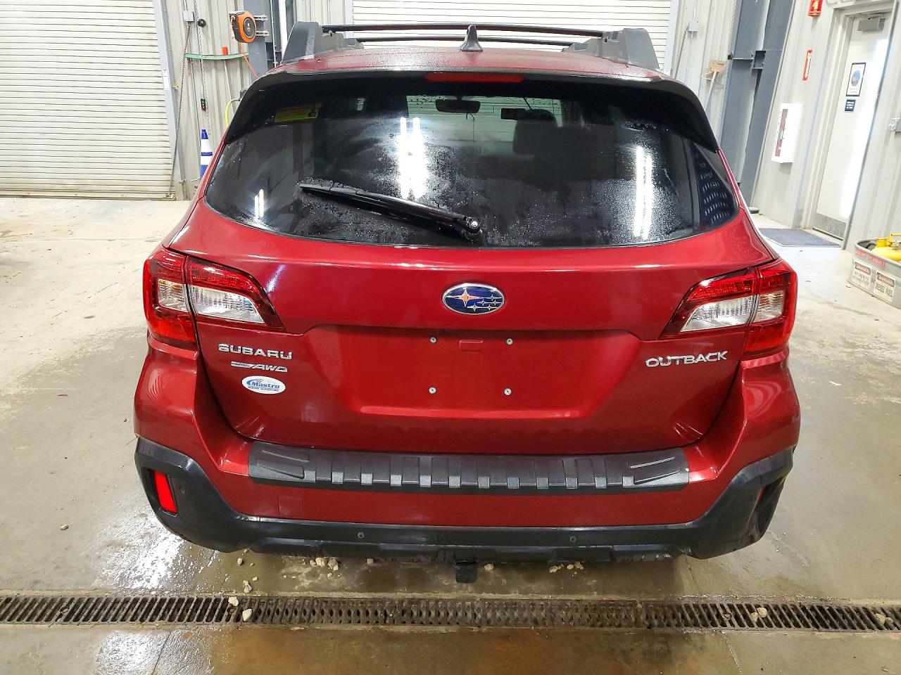 2018 SUBARU OUTBACK