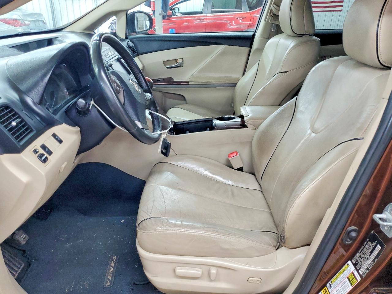 2010 TOYOTA VENZA