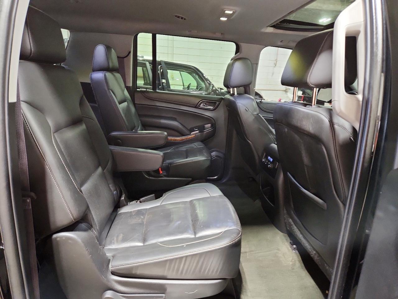 2015 CHEVROLET SUBURBAN