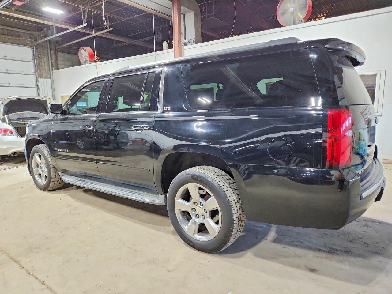 2015 CHEVROLET SUBURBAN