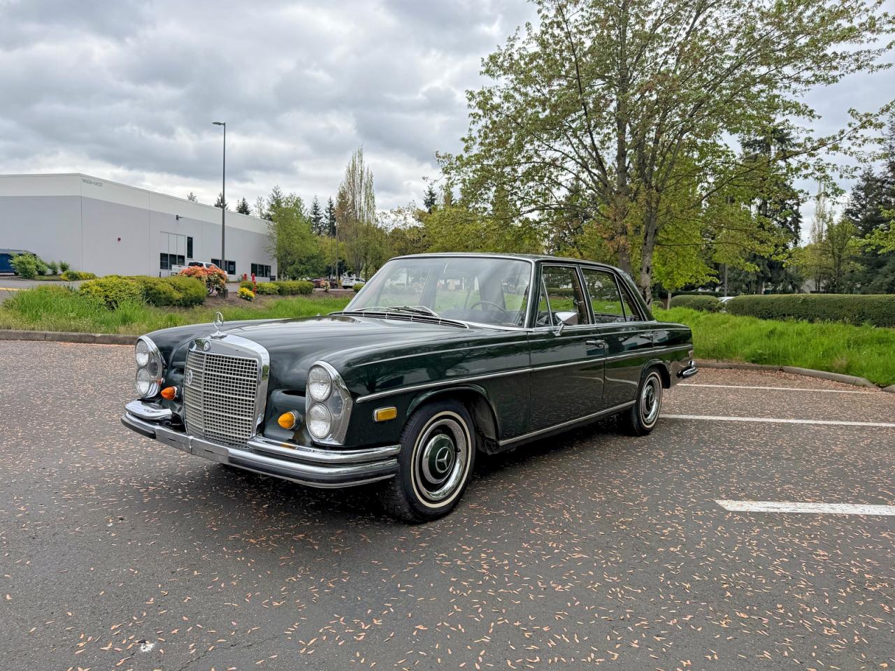 1968 MERCEDES-BENZ 250-CLASS
