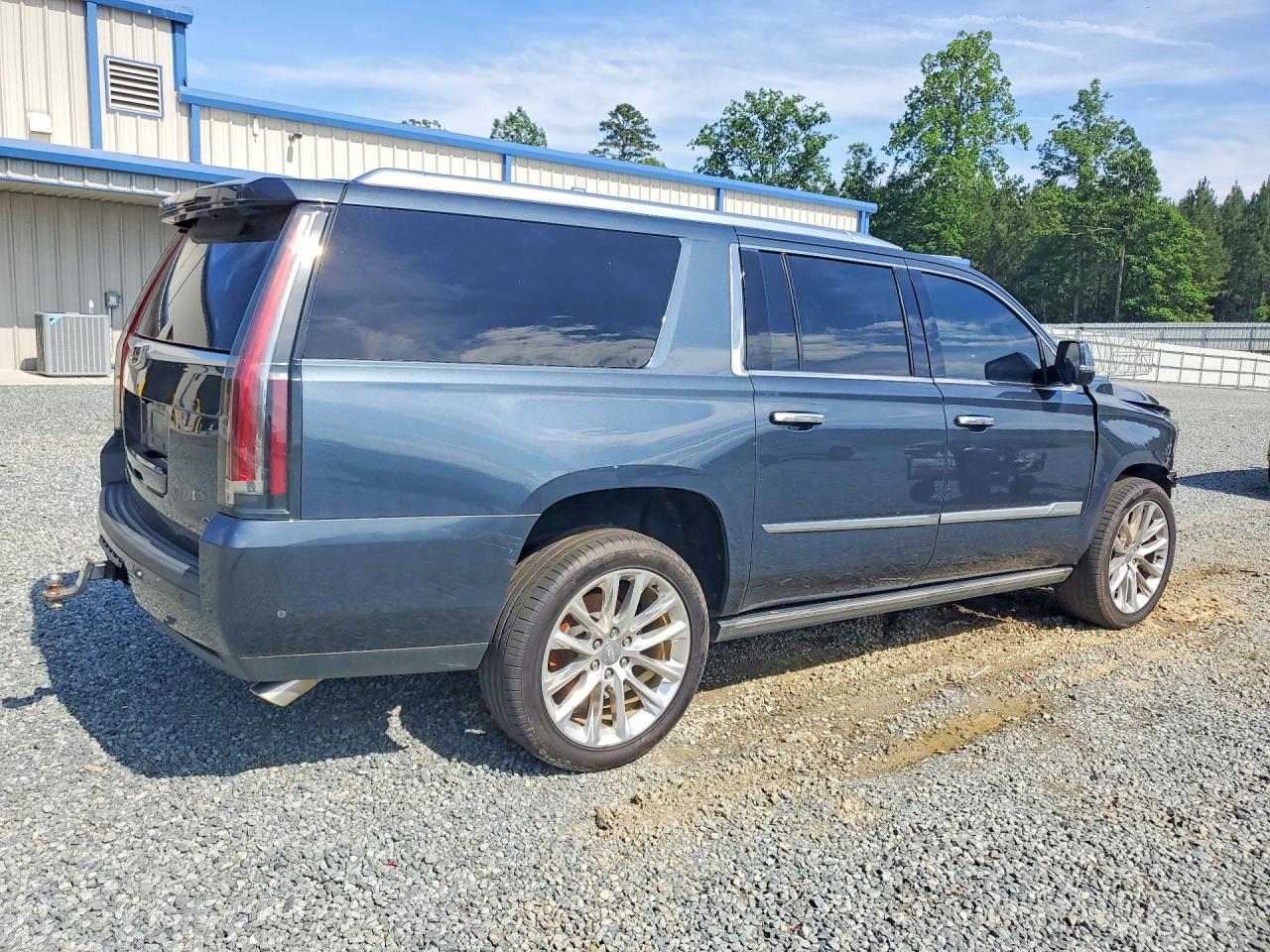 2019 CADILLAC ESCALADE
