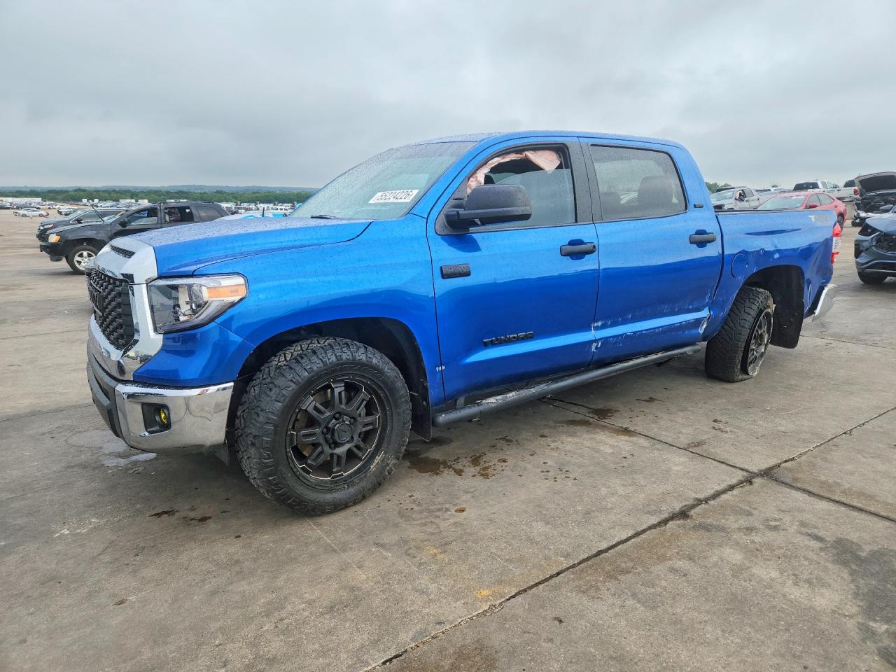 2016 TOYOTA TUNDRA
