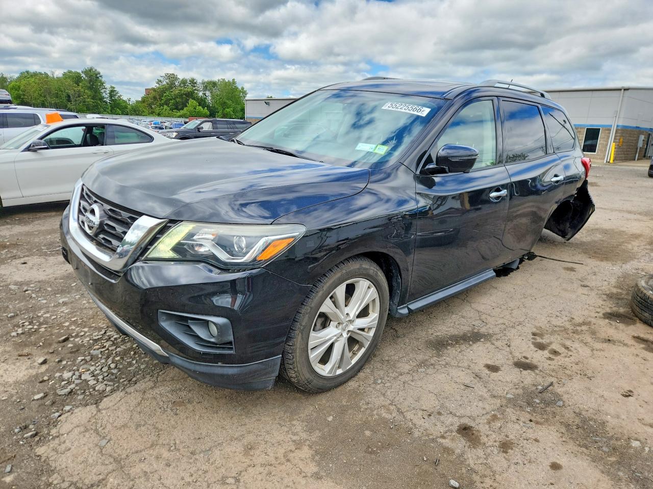 2018 NISSAN PATHFINDER