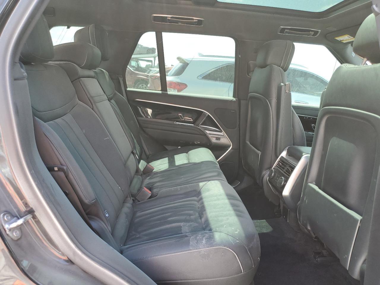 2024 LAND ROVER RANGEROVER