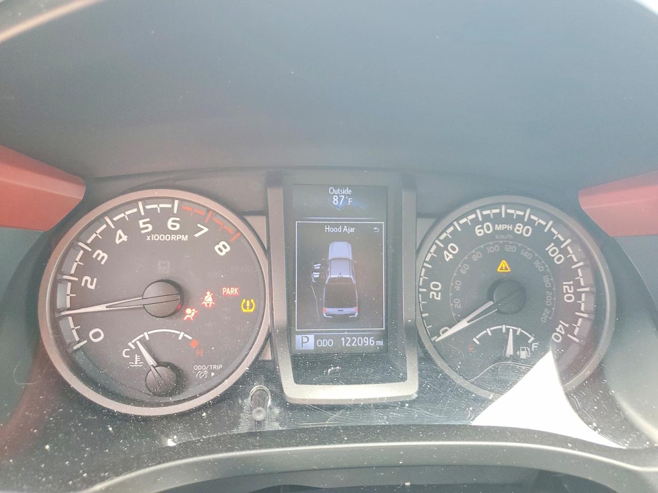 2018 TOYOTA TACOMA