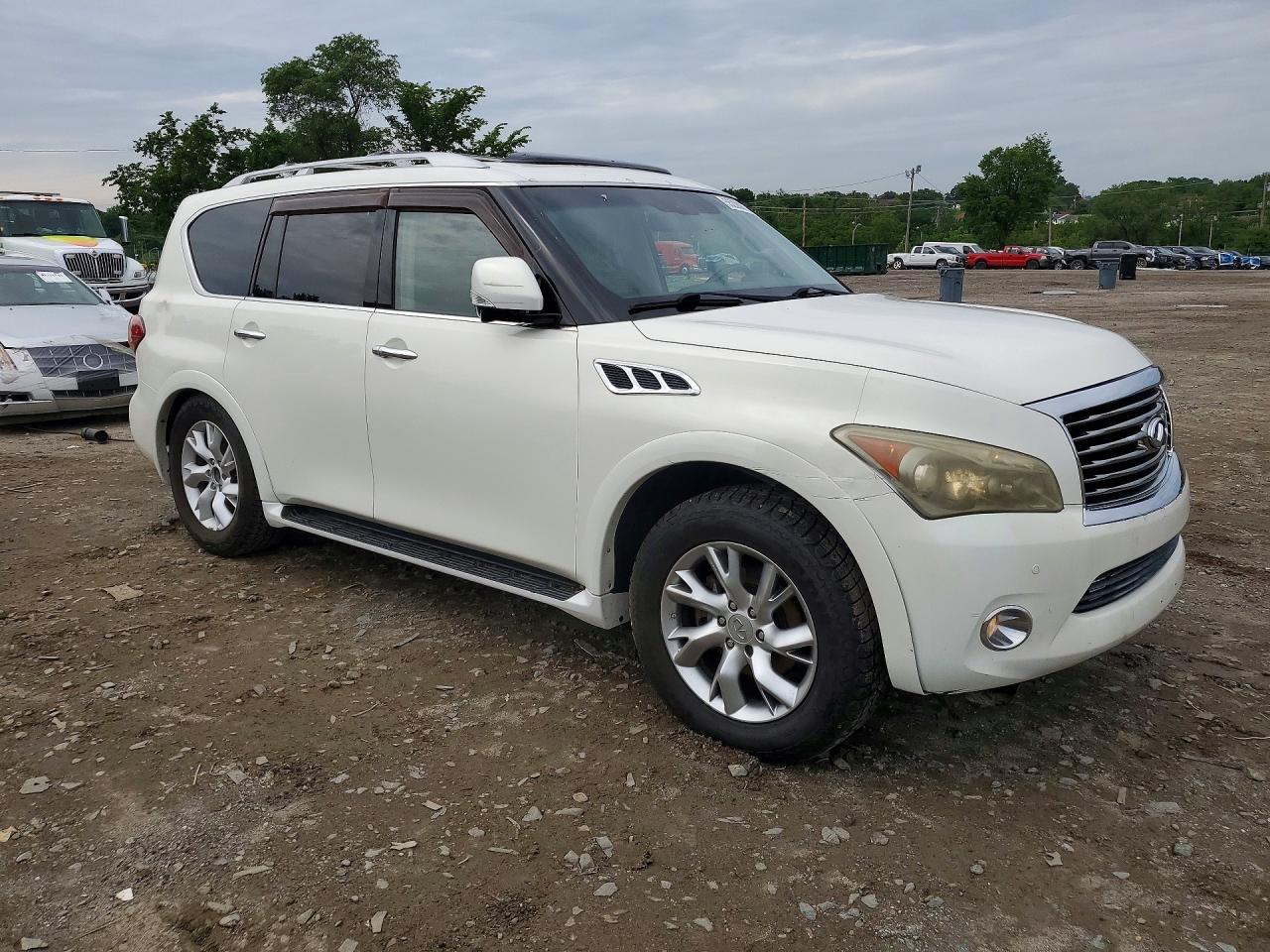 2011 INFINITI QX56