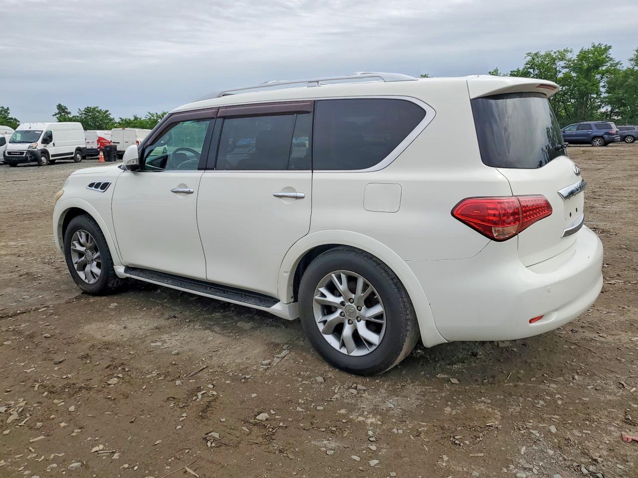 2011 INFINITI QX56