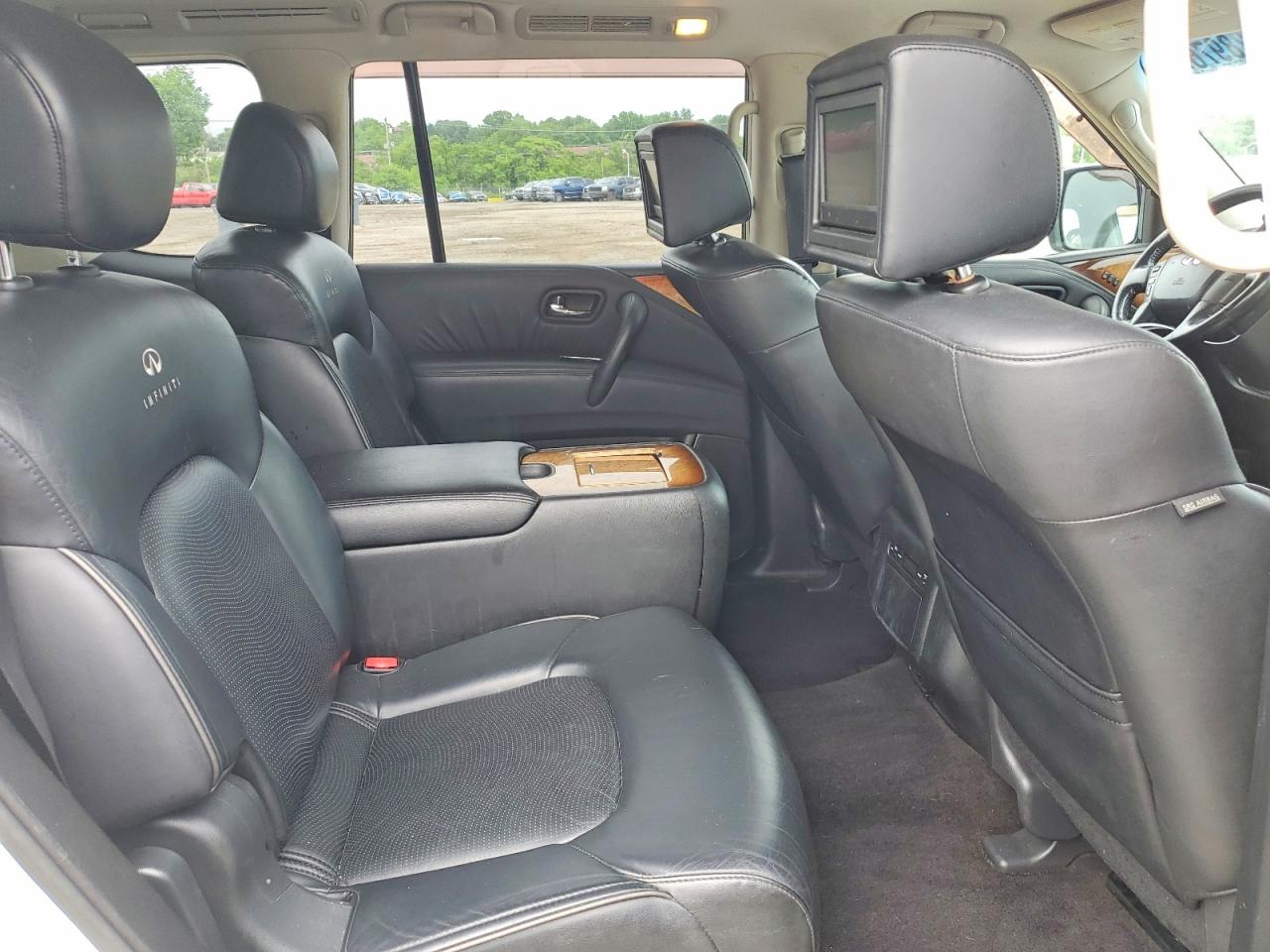 2011 INFINITI QX56