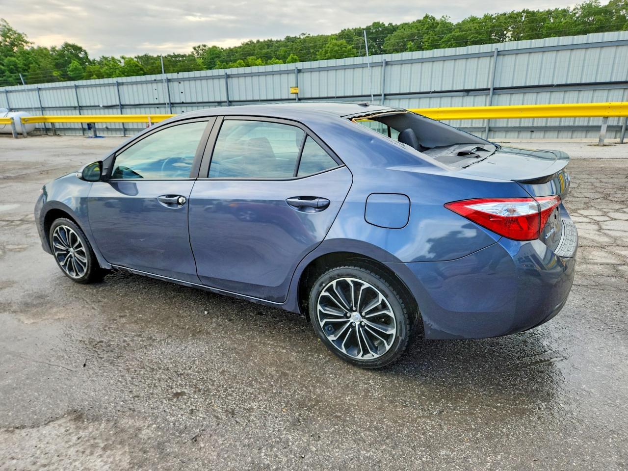 2014 TOYOTA COROLLA