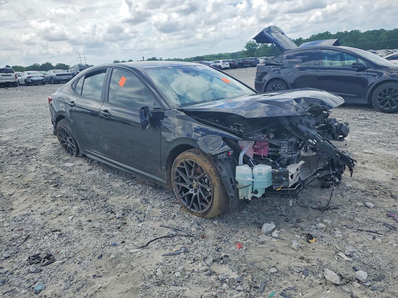 2025 TOYOTA CAMRY