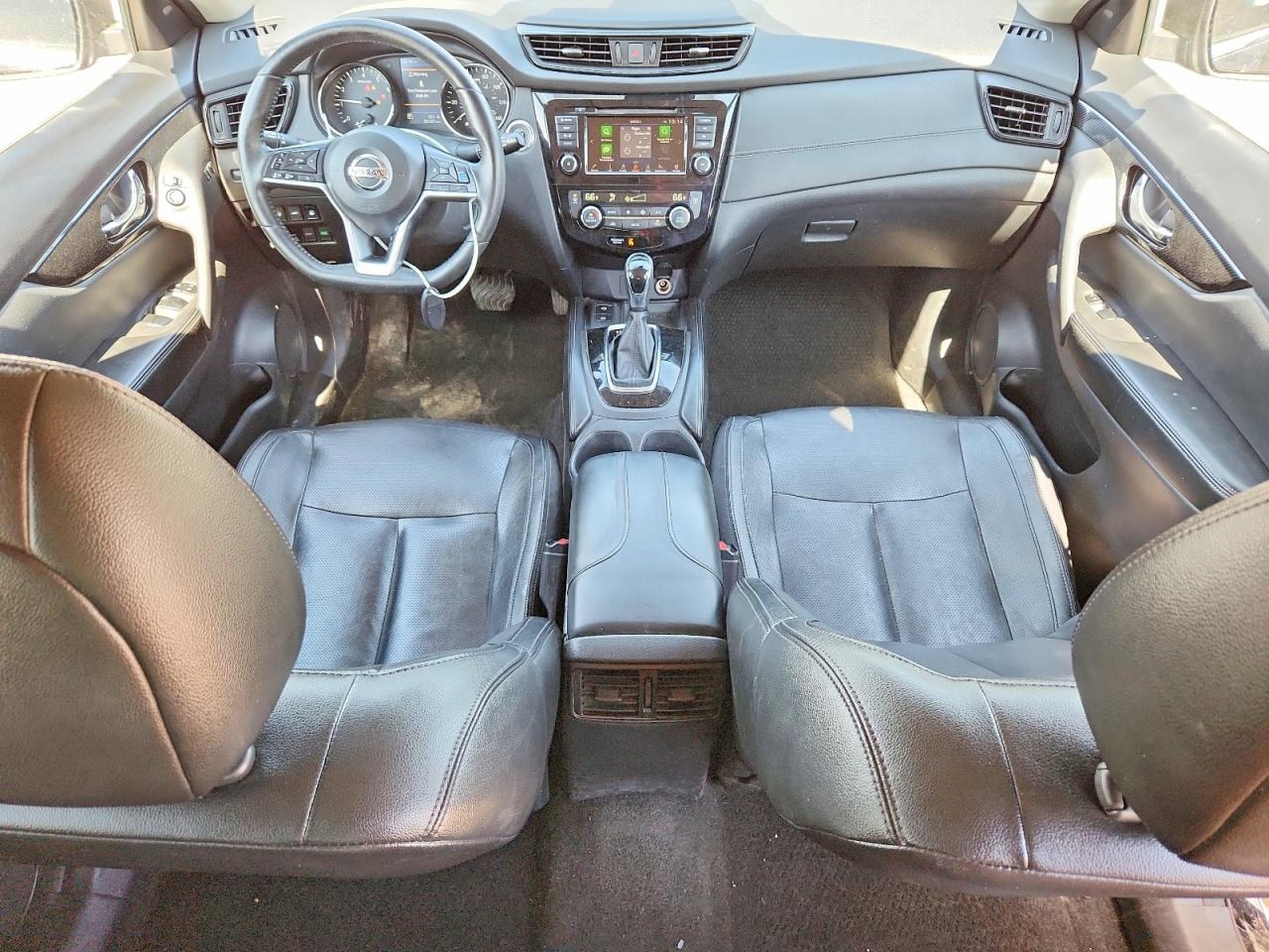 2019 NISSAN ROGUE