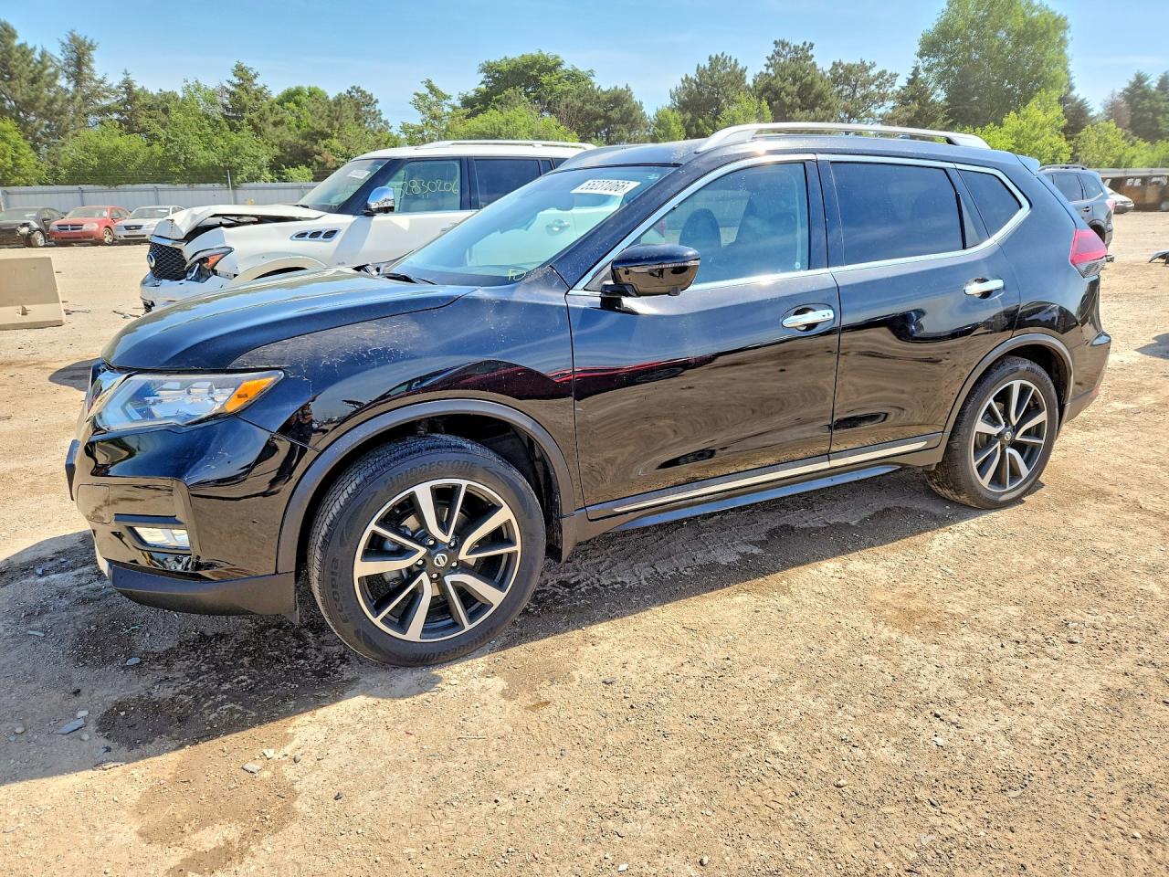 2019 NISSAN ROGUE