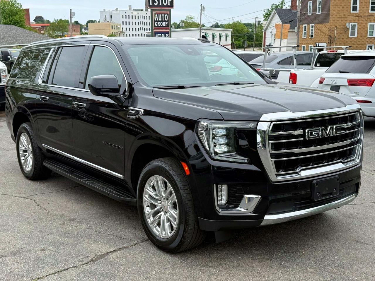 2023 GMC YUKON