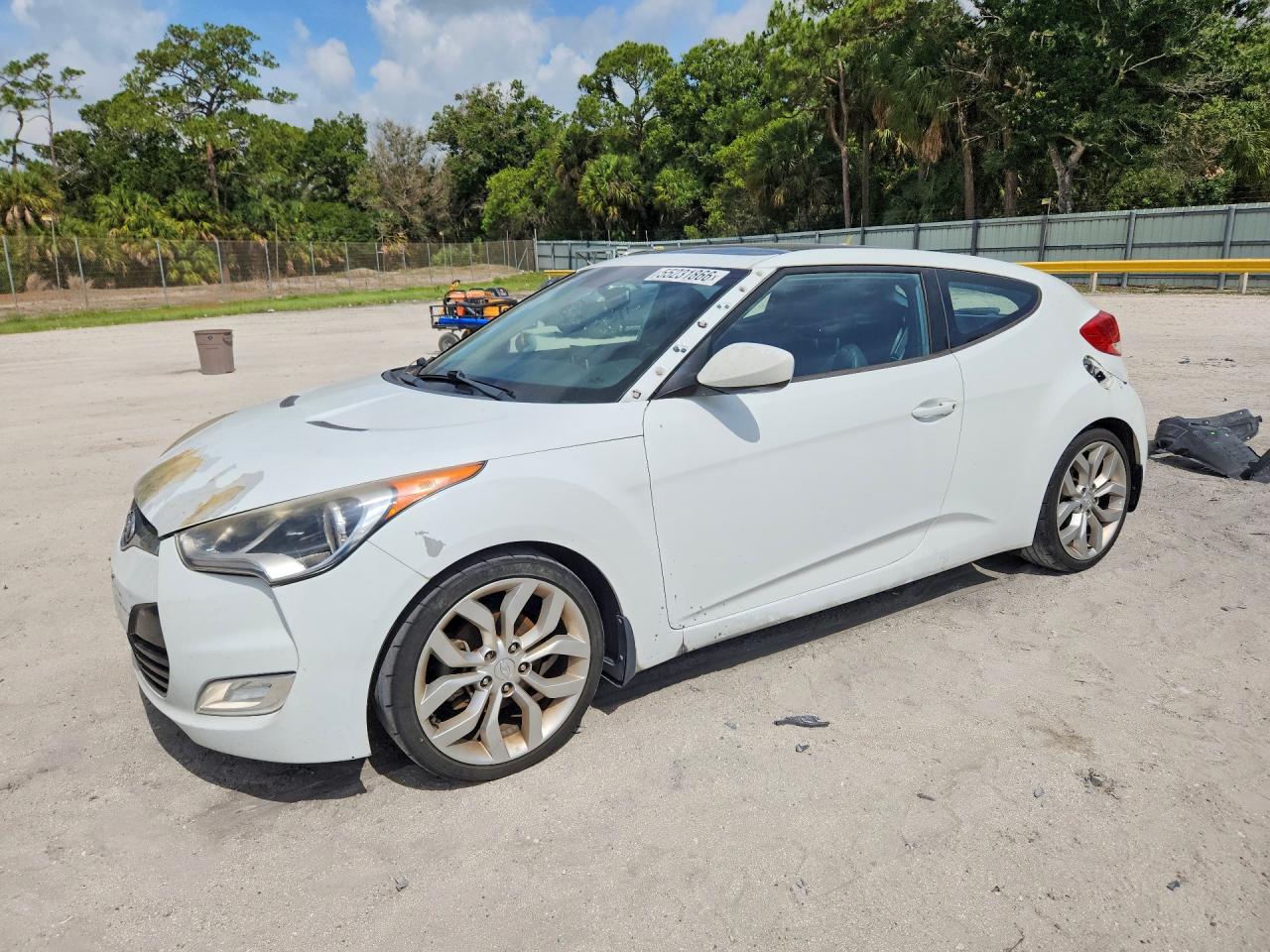 2015 HYUNDAI VELOSTER