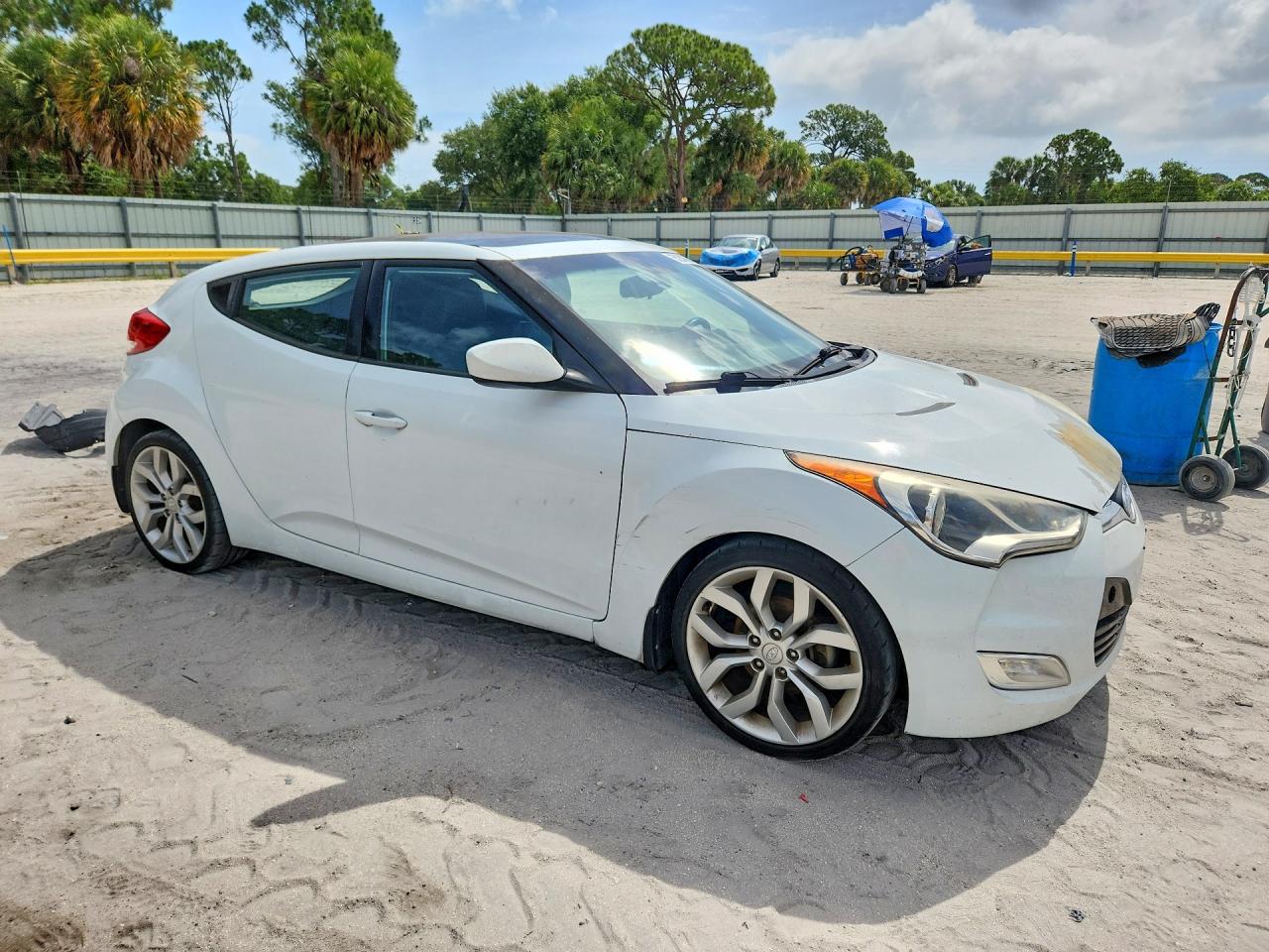 2015 HYUNDAI VELOSTER