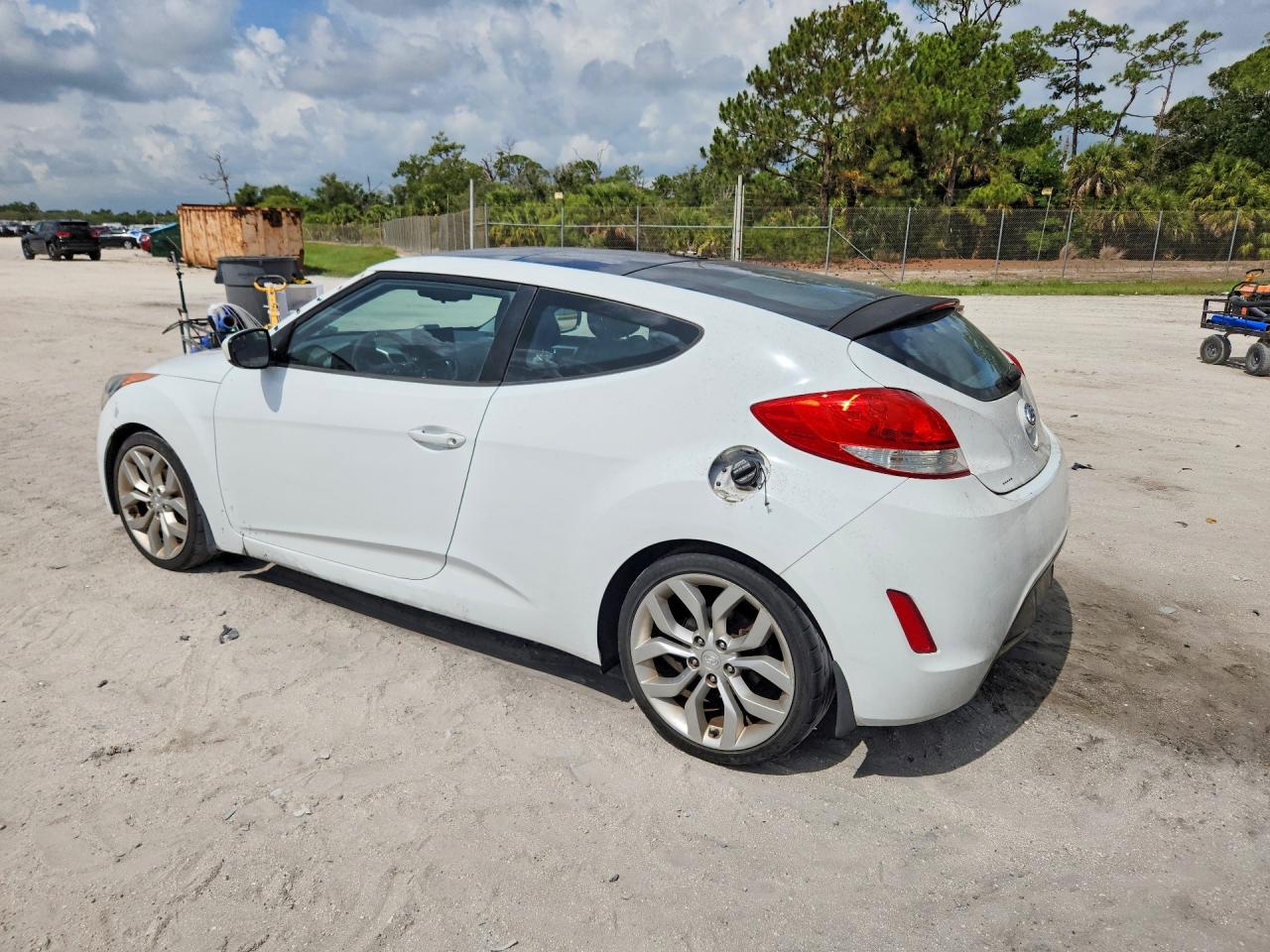 2015 HYUNDAI VELOSTER