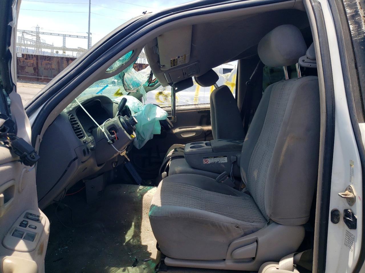 2003 TOYOTA TUNDRA