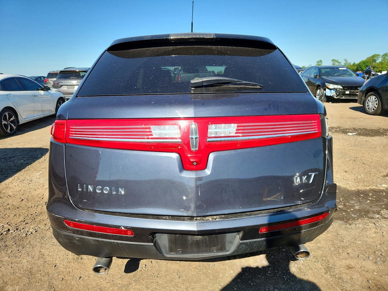 2014 LINCOLN MKT
