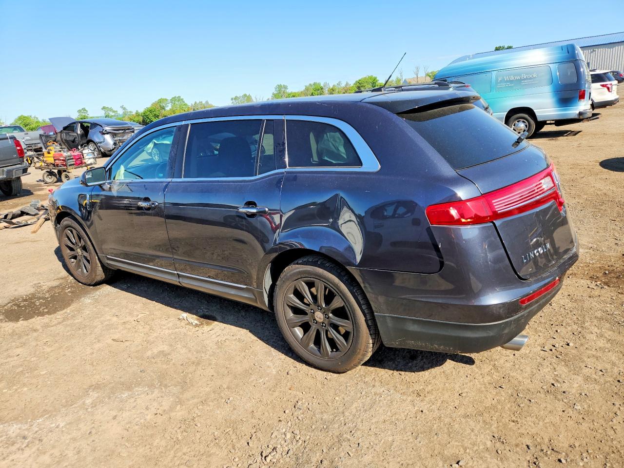 2014 LINCOLN MKT