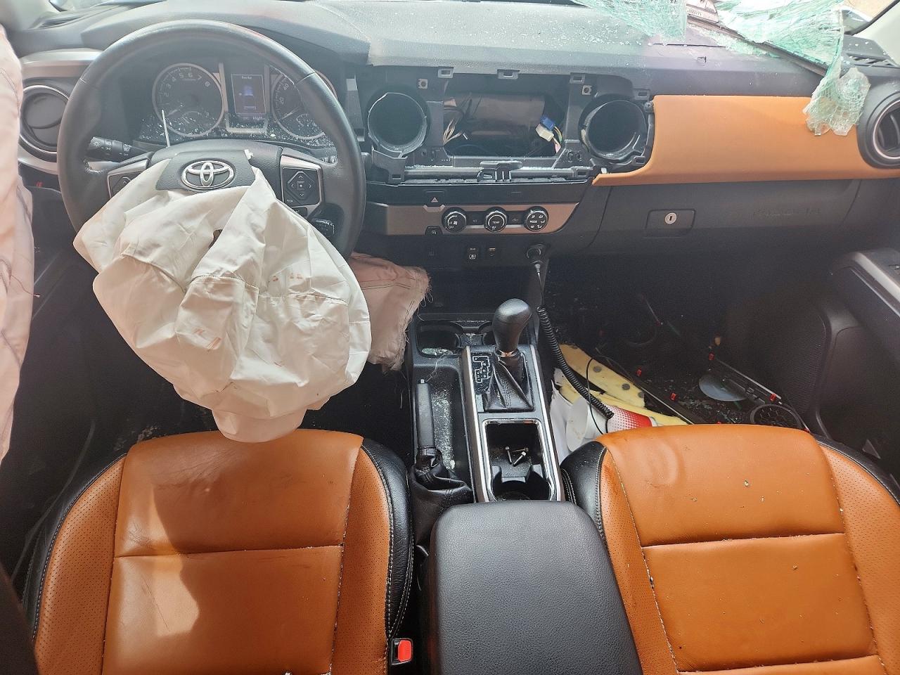 2019 TOYOTA TACOMA