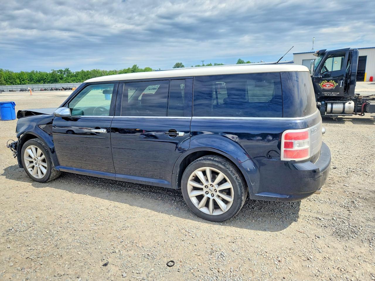 2010 FORD FLEX