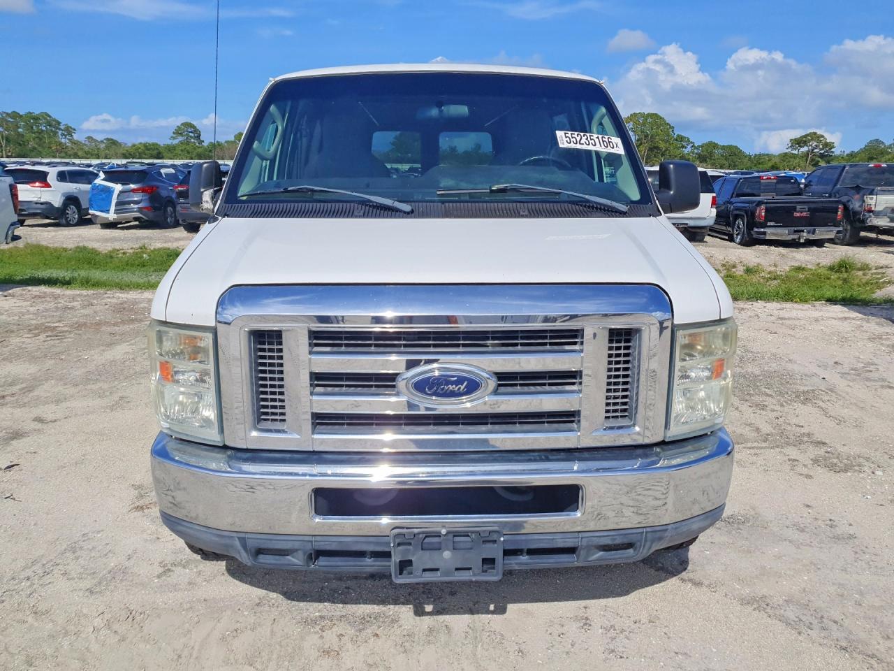 2011 FORD ECONOLINE