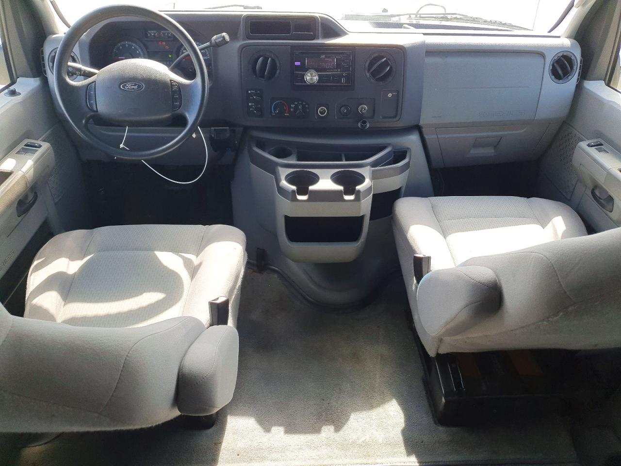 2011 FORD ECONOLINE