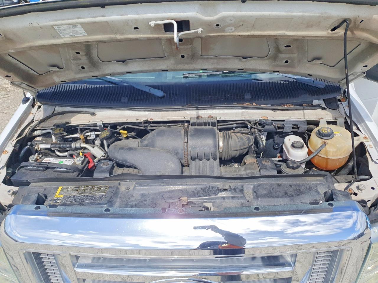 2011 FORD ECONOLINE