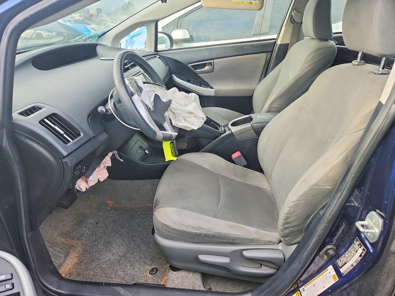 2012 TOYOTA PRIUS