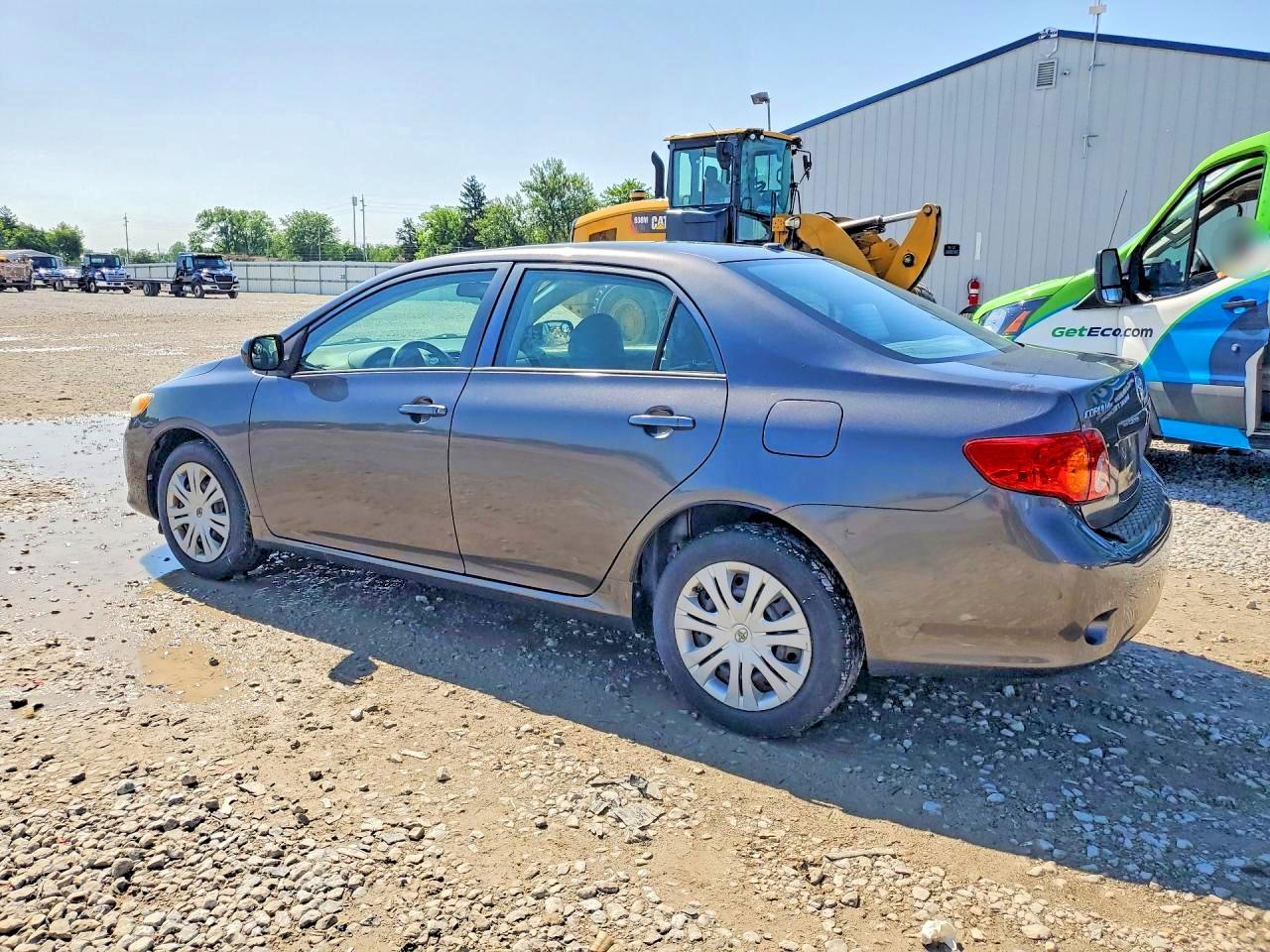 2010 TOYOTA COROLLA